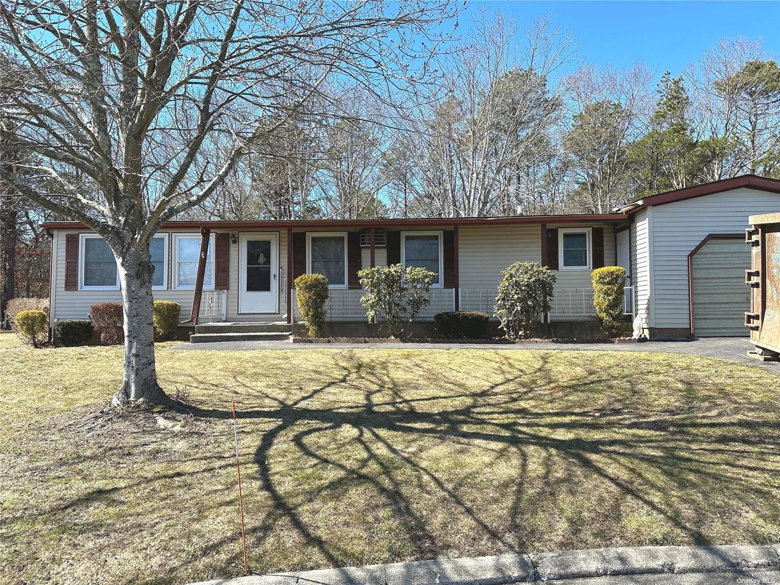 55 Village Circle Unit 1