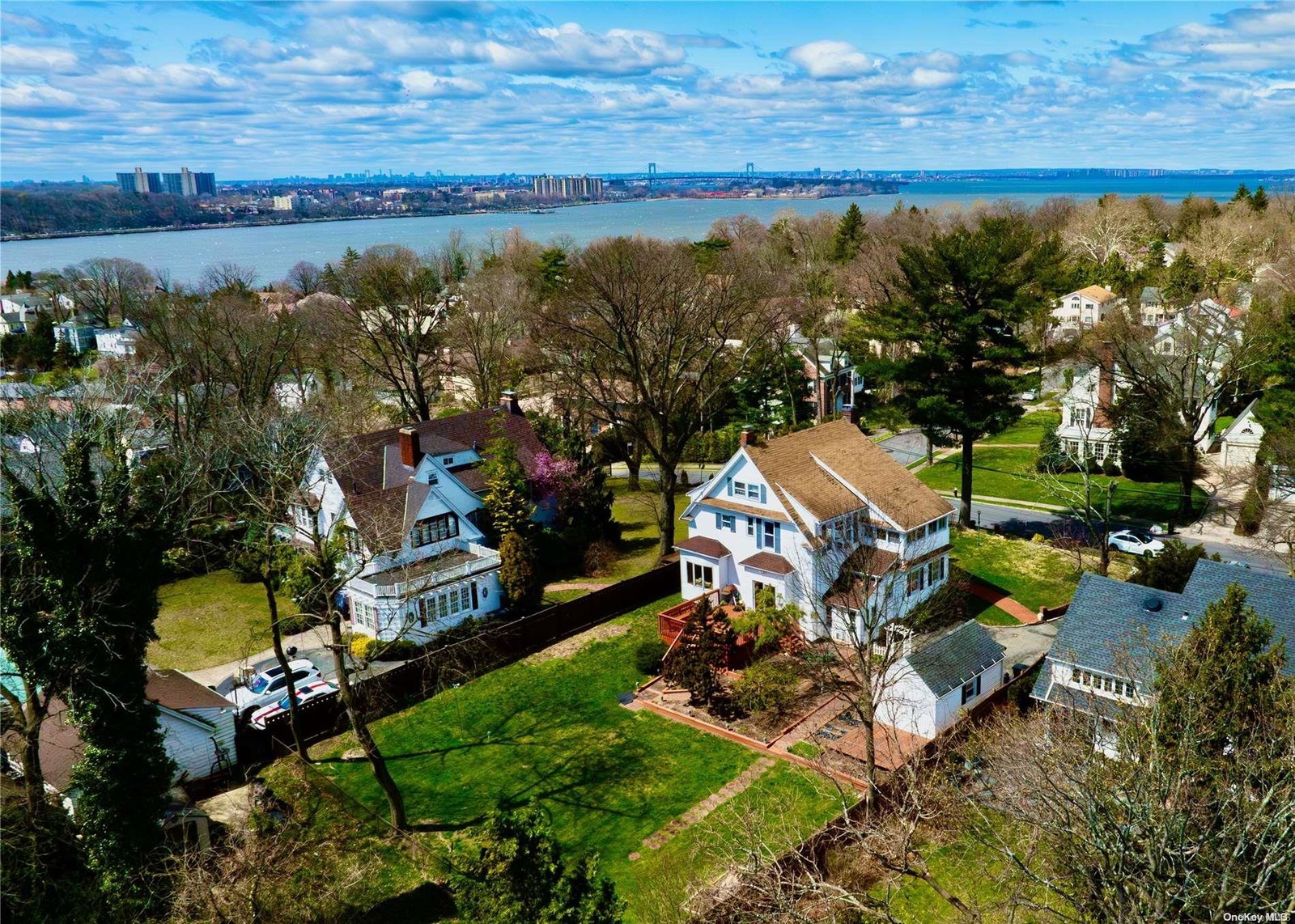 26 Cherry St