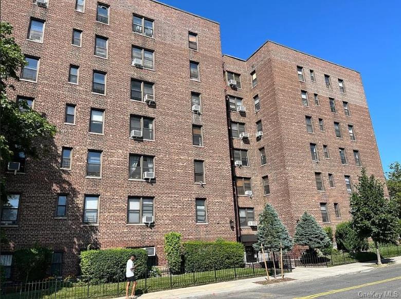 8423 Manton St Unit 4A