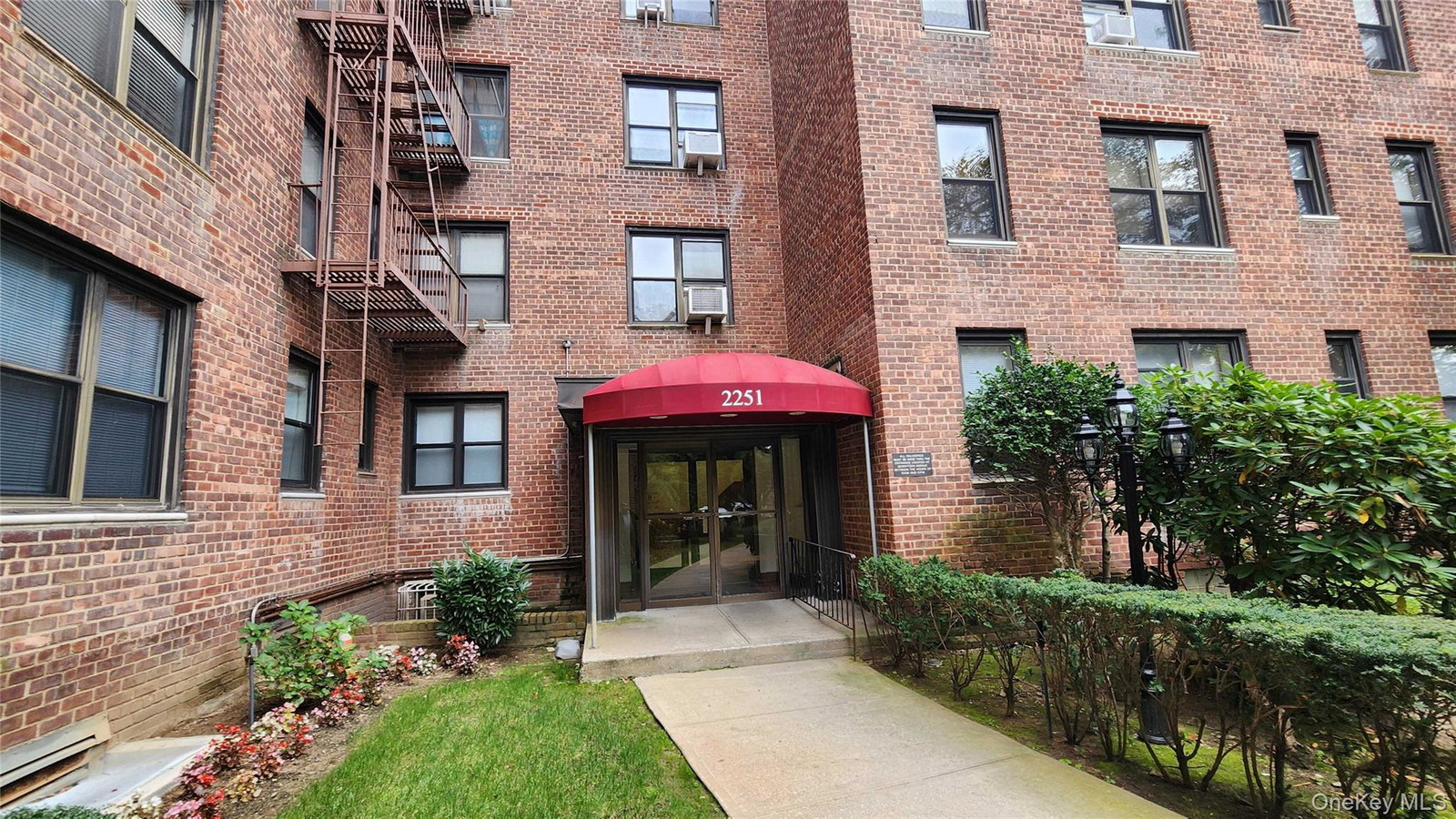 2251 Plumb 1st St Unit 6B