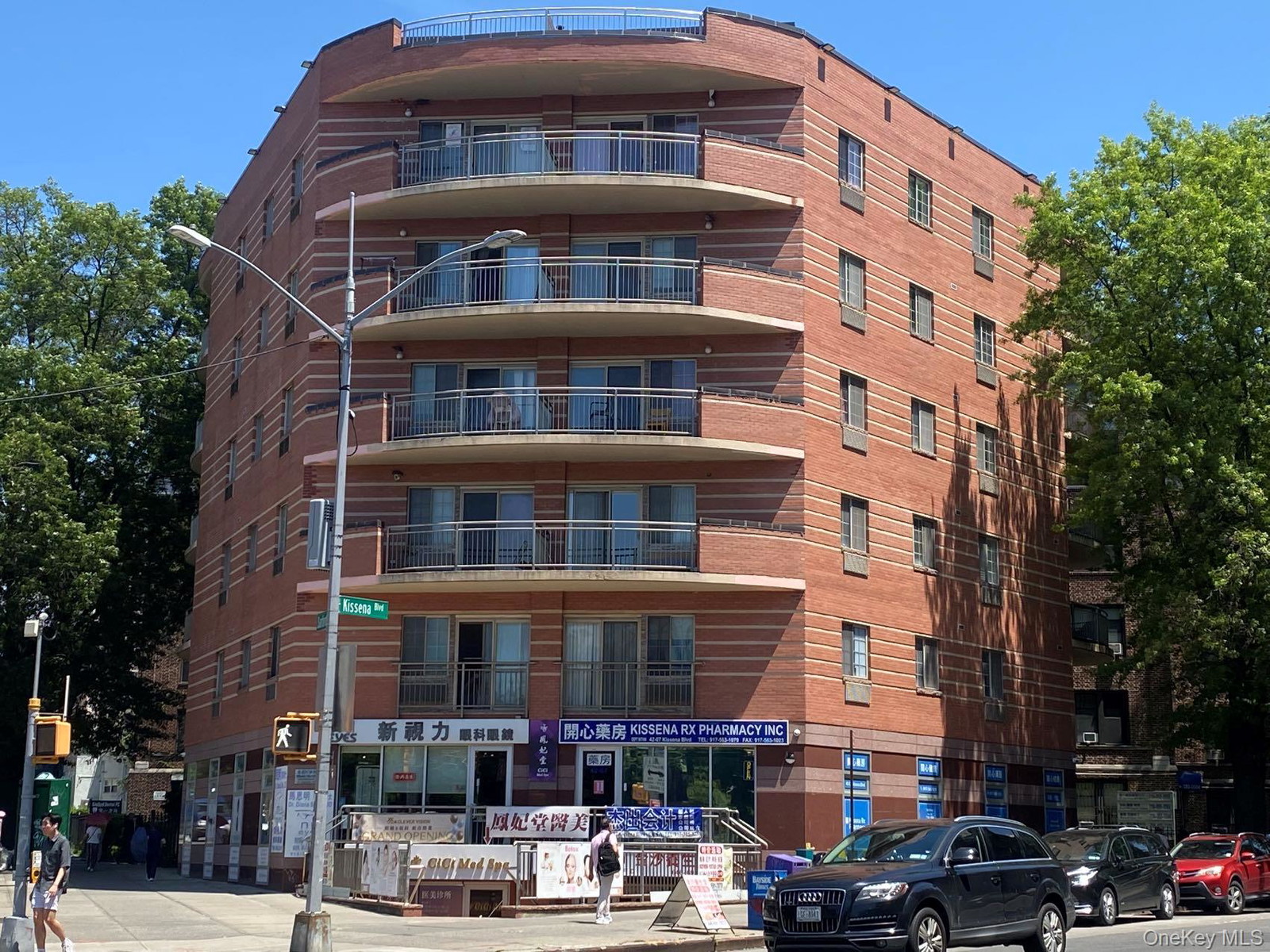 4207 Kissena Blvd