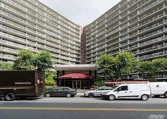 6125 97th St Unit 1D