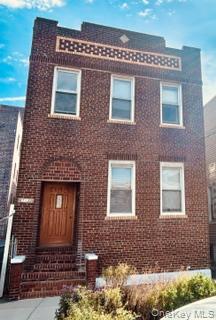 6138 Grand Ave