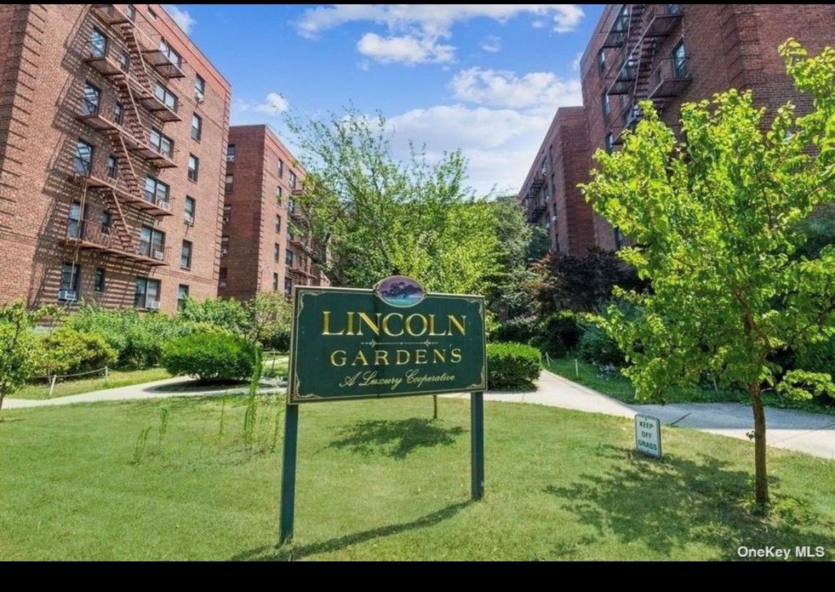 14444 38th Ave Unit C5