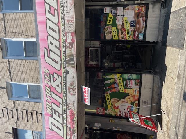 3147 Fulton St