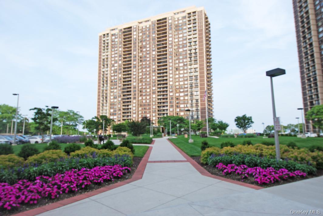 26910 Grand Central Pkwy Unit 17Y