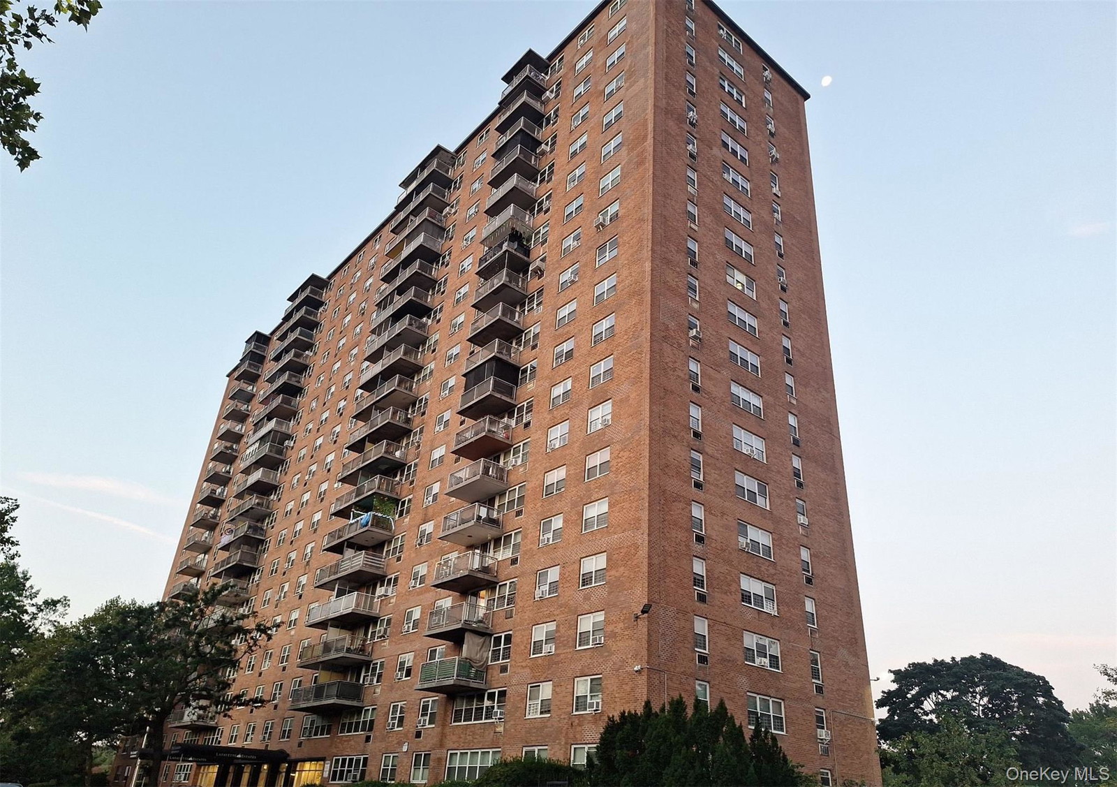 825 Morrison Ave Unit 12F