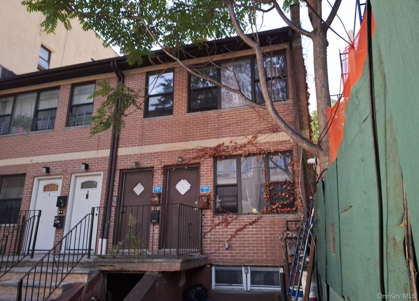 440 Blake Ave