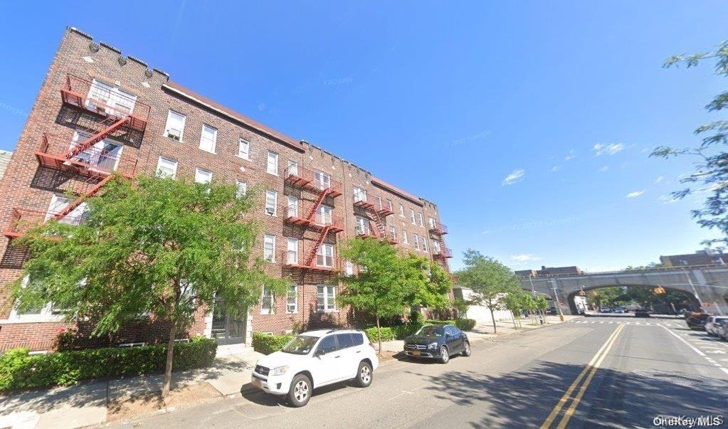 4520 43rd St Unit 1D