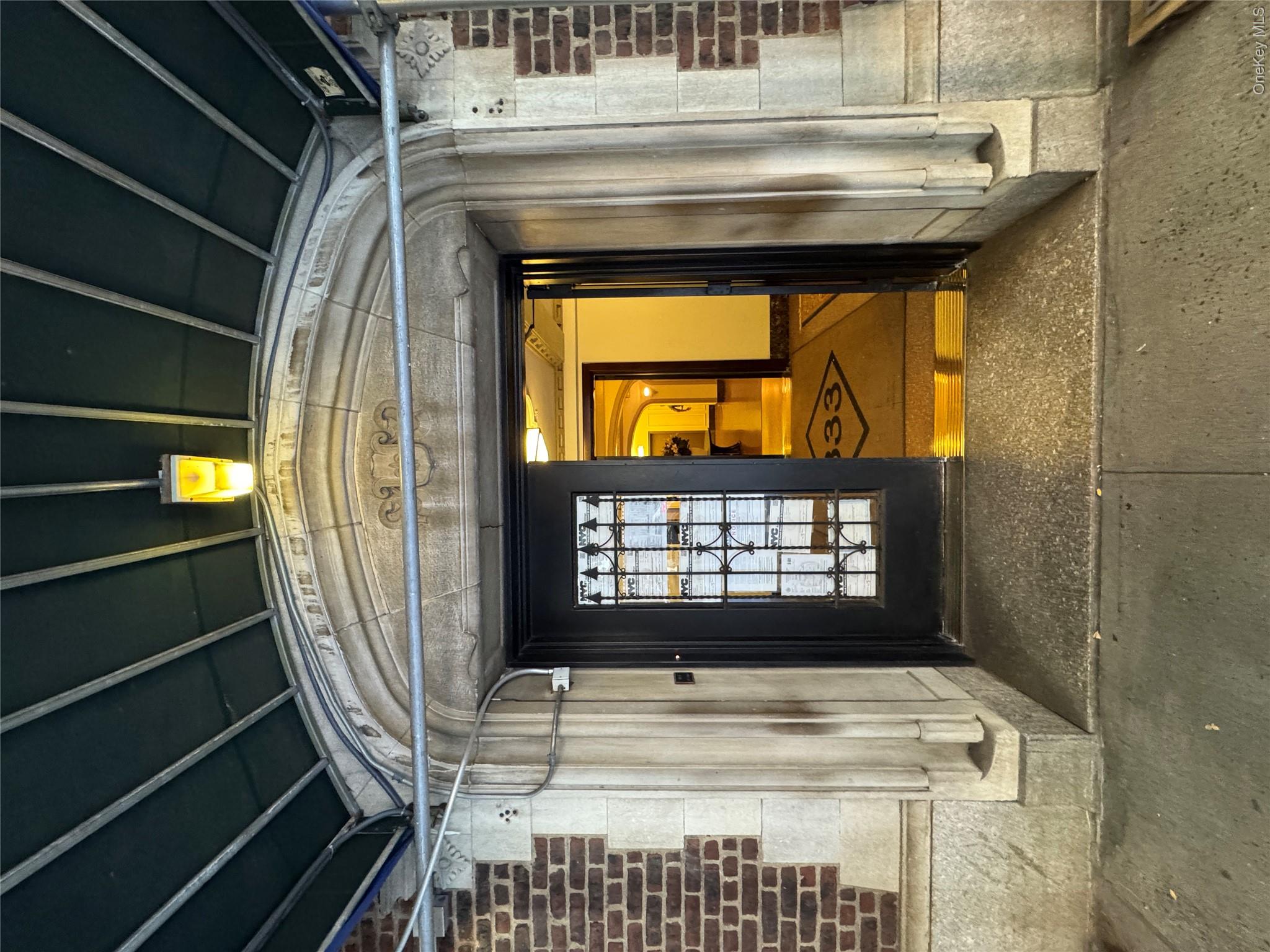 333 E 53rd Street Unit 5C