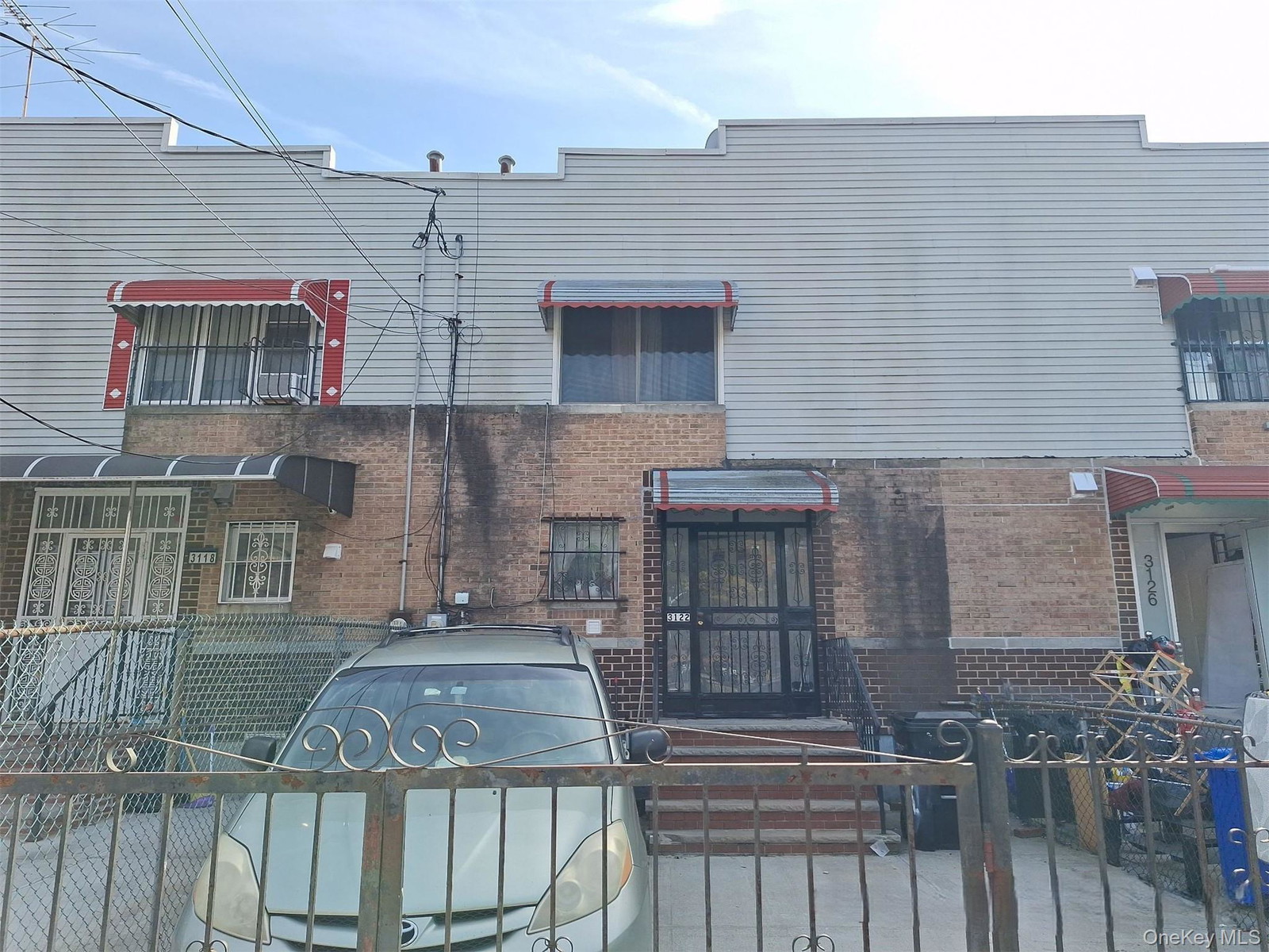 3122 Neptune Ave