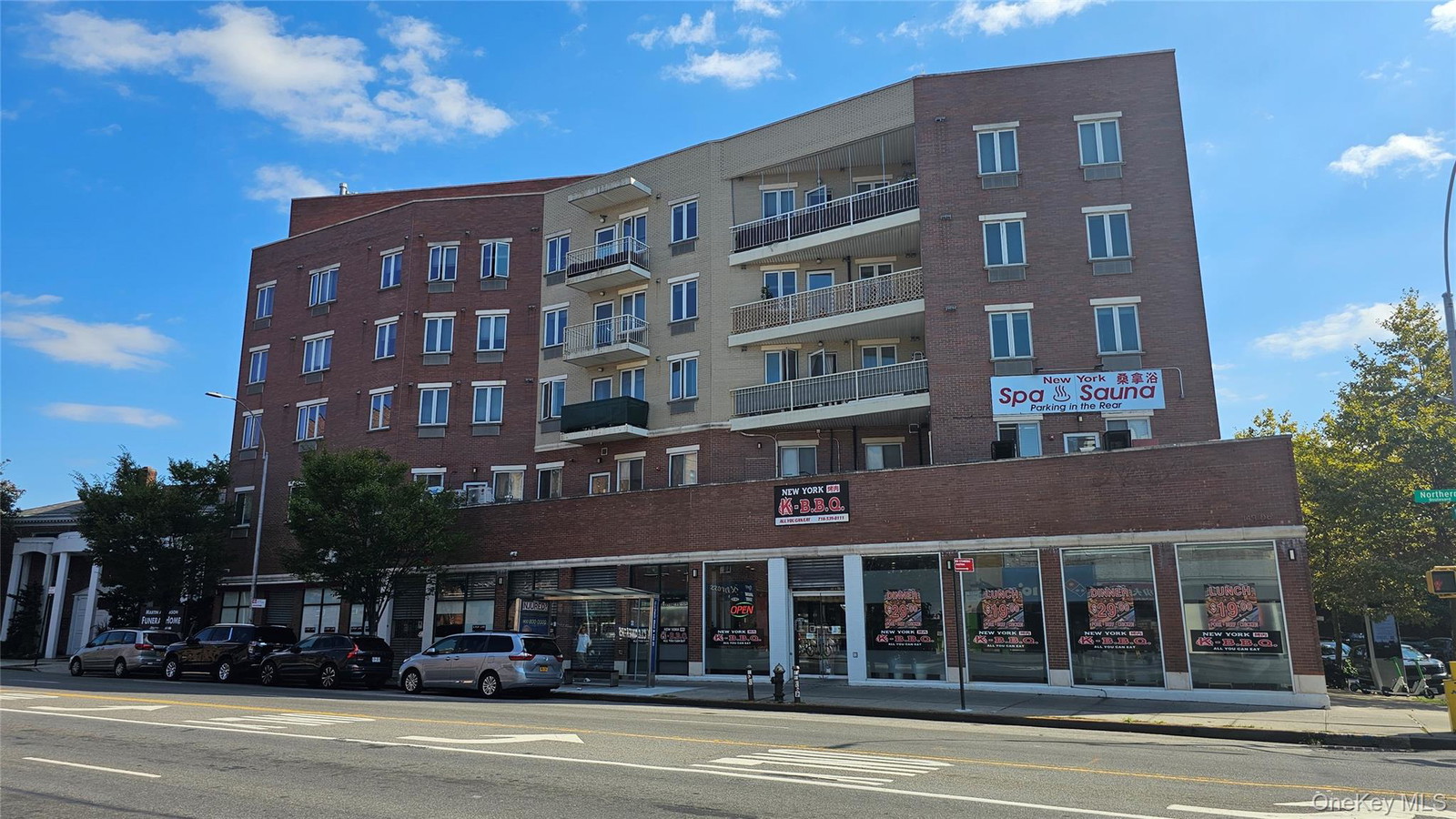 14906 Northern Blvd Unit 407