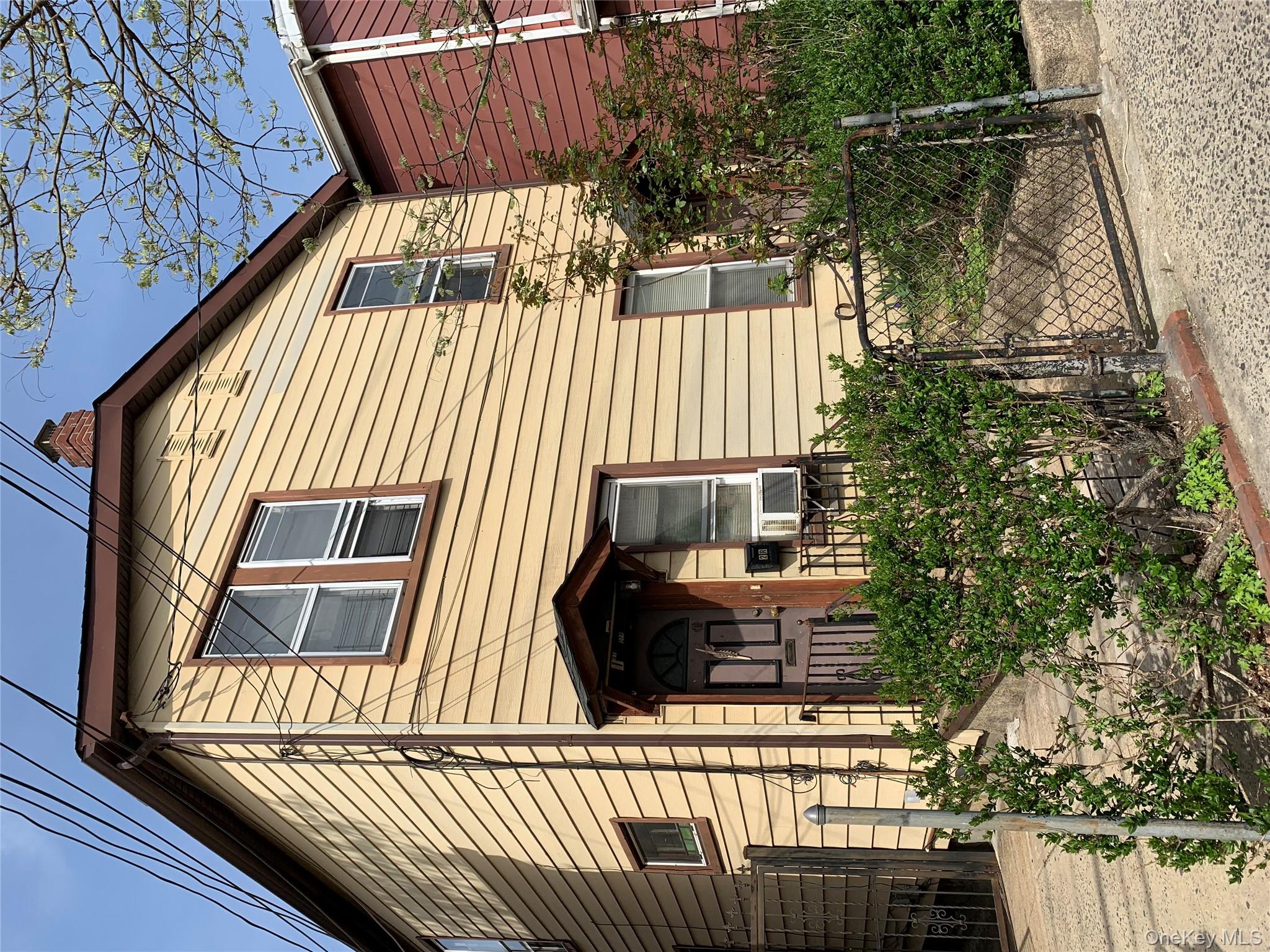 4316 Junction Blvd