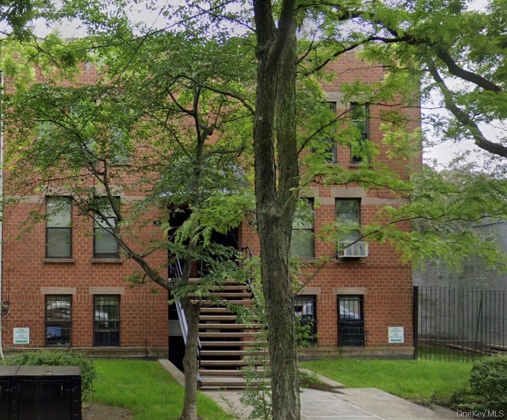 46 President St Unit 1