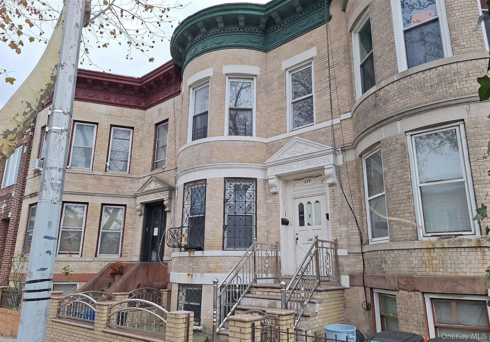 332 Parkville Ave