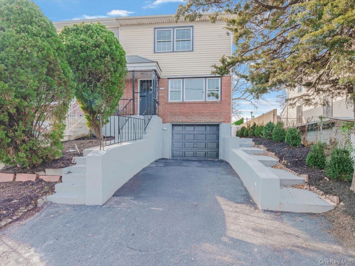 10514 Van Wyck Expressway