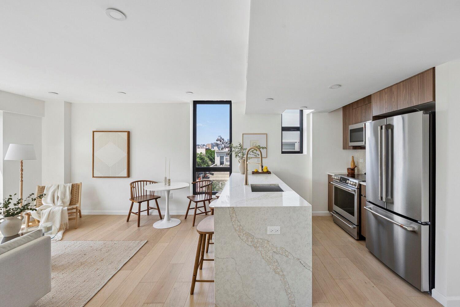 229 Withers St Unit 4C