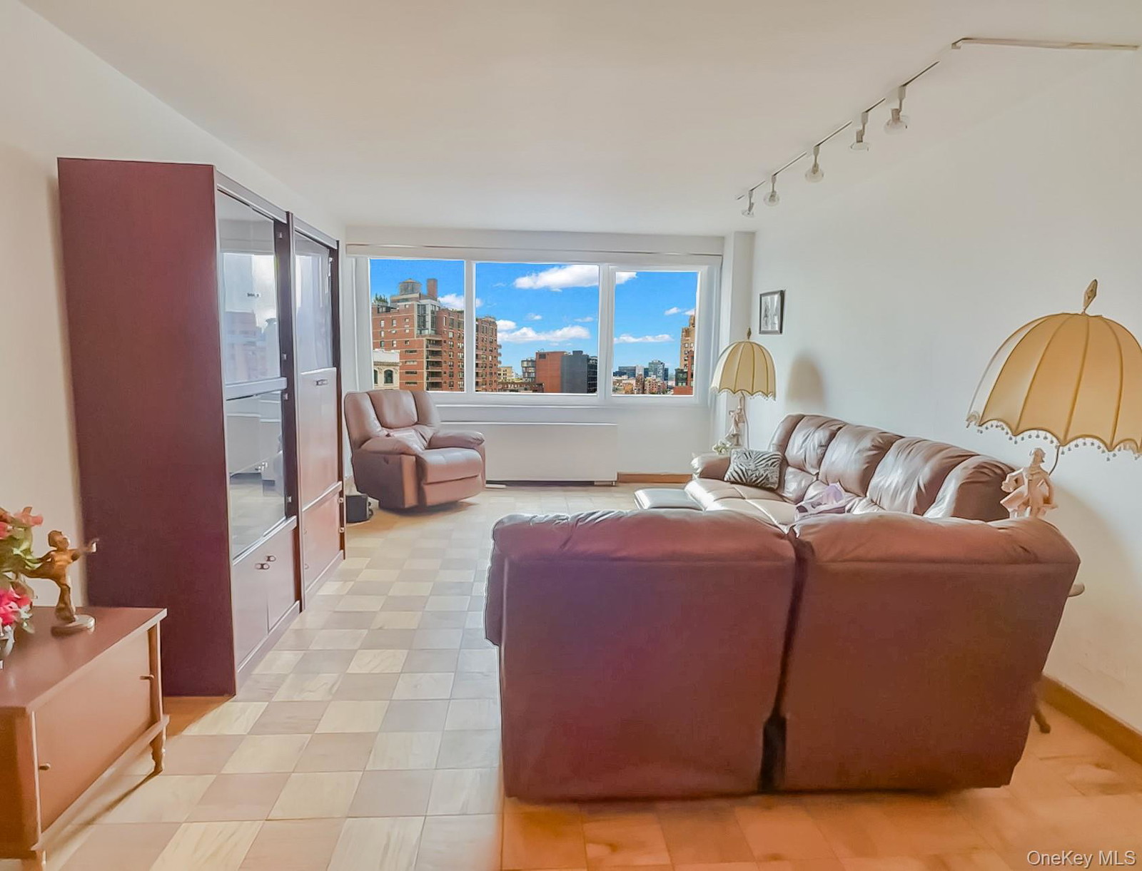 6120 Grand Central Pkwy Unit A1407