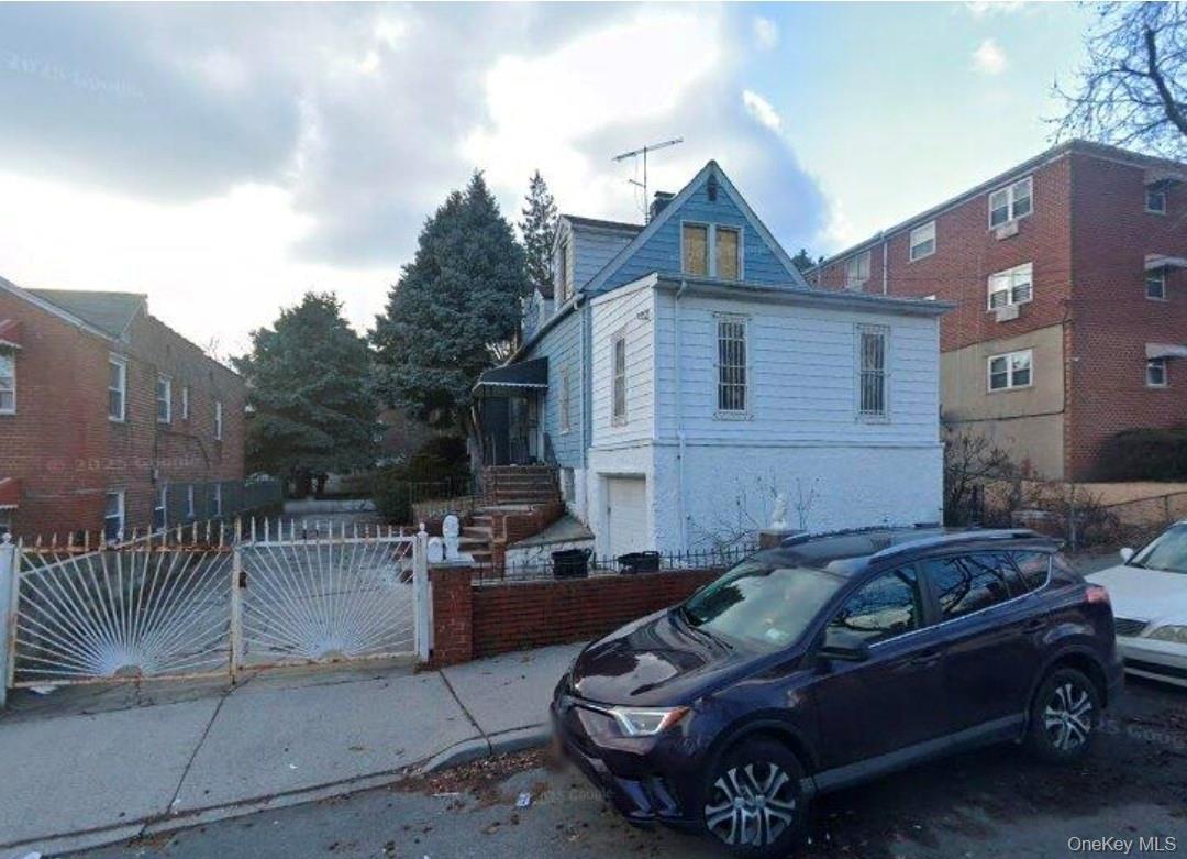 4167 Ely Ave