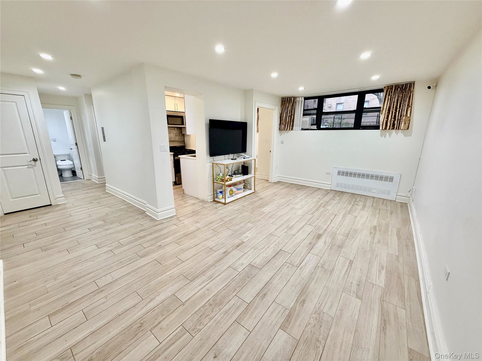 13240 Sanford Ave Unit Lk