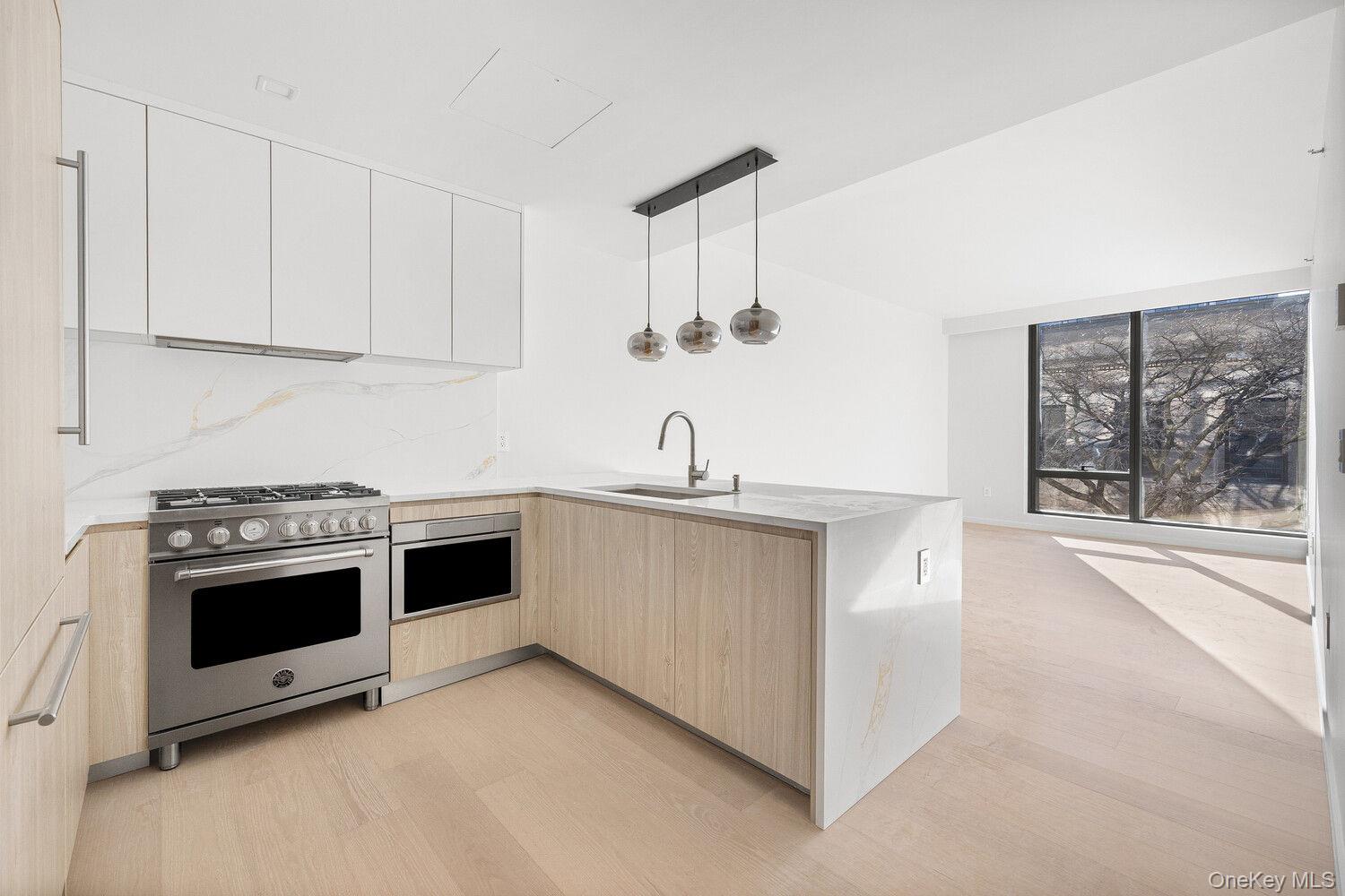 11-36 45th Road Unit 305B