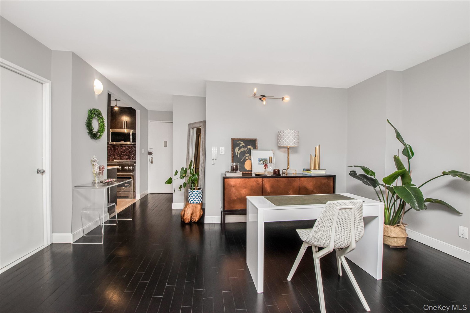 2287 Johnson Ave Unit 10C