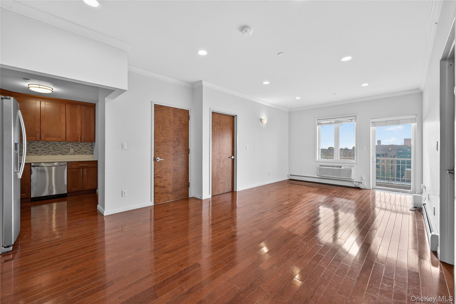 14906 Northern Blvd Unit 501