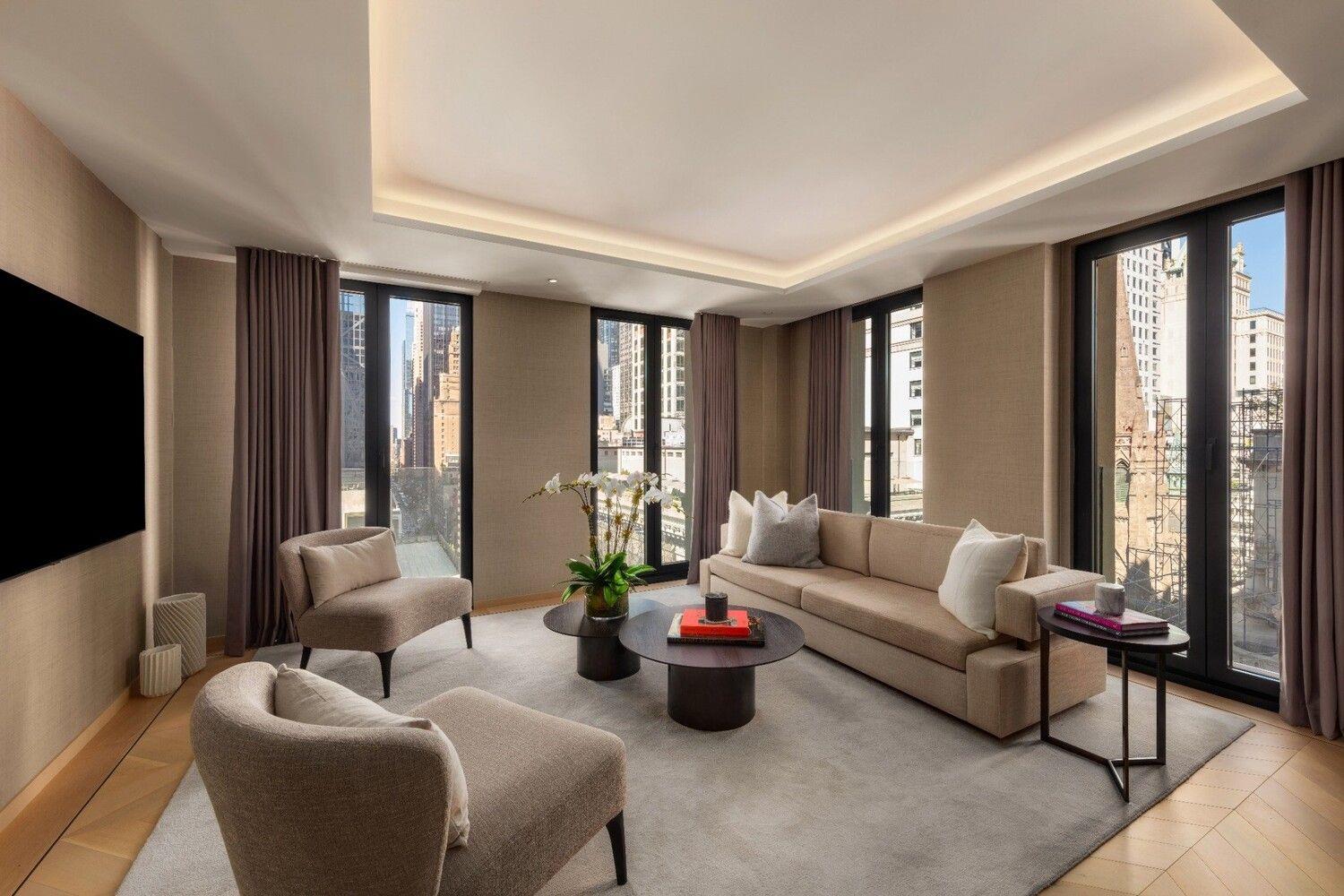 685 5th Avenue Unit 19A