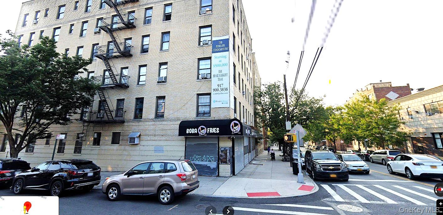 6109 39th Ave Unit M5