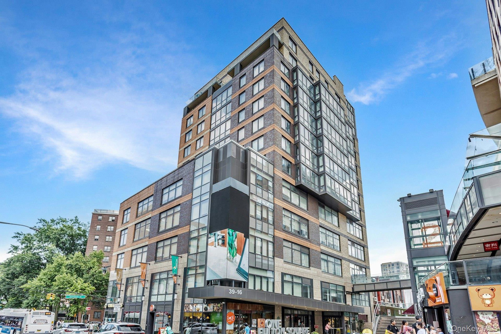 3916 Prince St Unit 6G