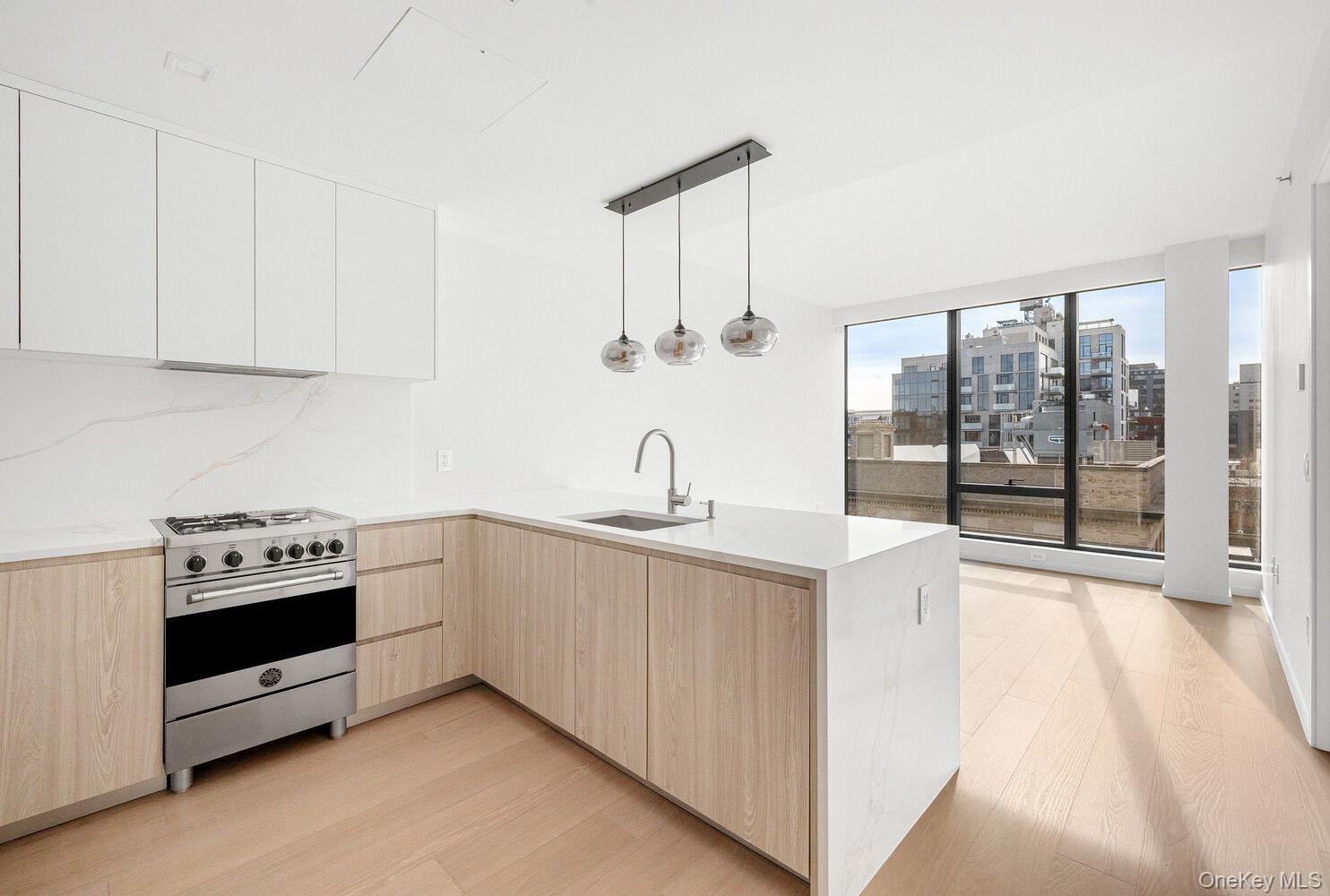 11-36 45th Road Unit 307B