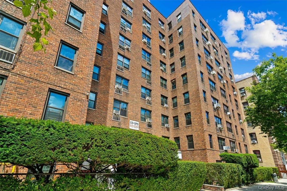 2835 Webb Ave Unit 6C