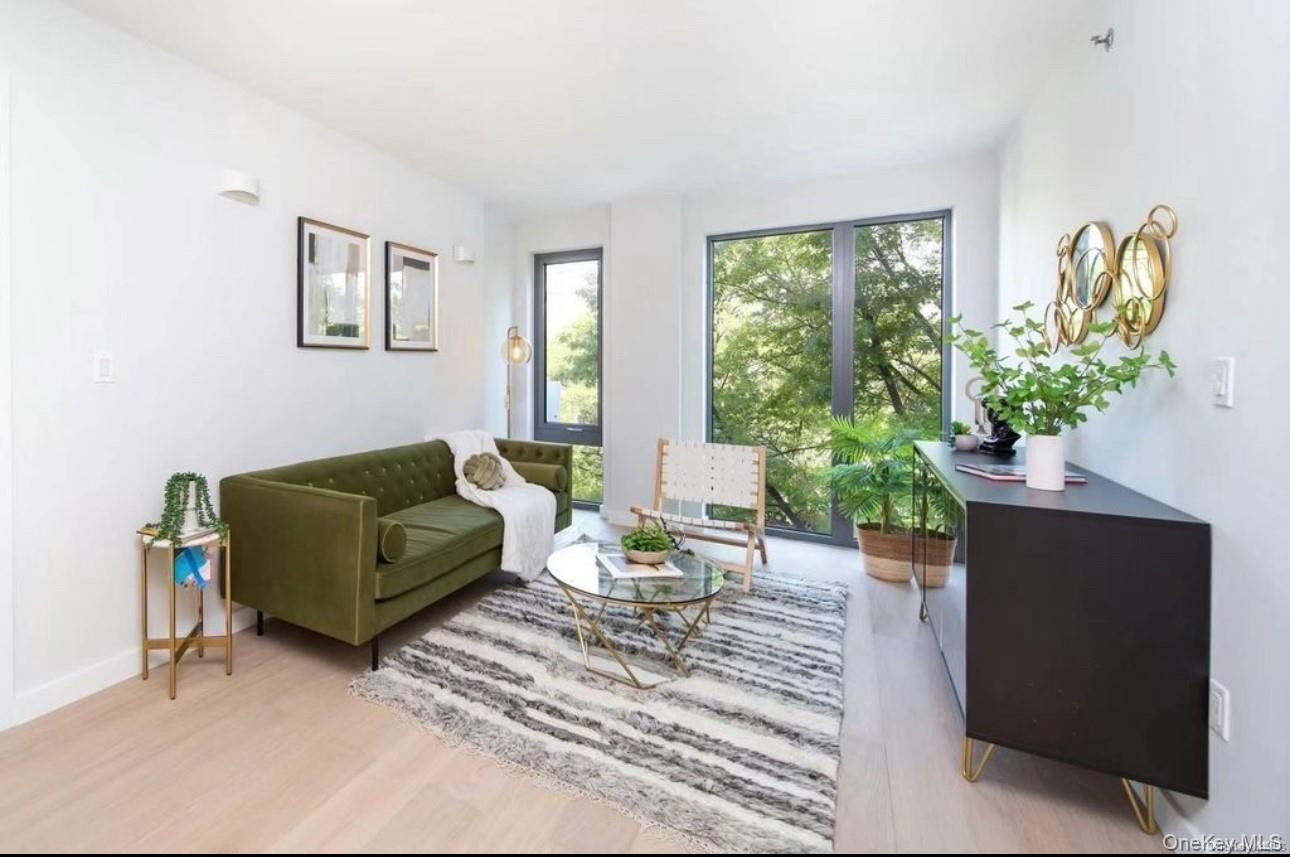 13680 41st Ave Unit 7B