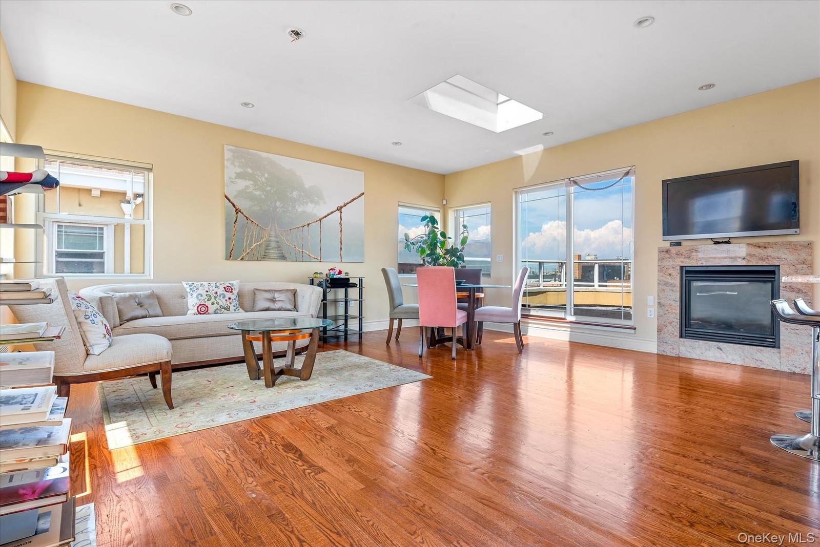 171 Beach 100th St Unit 9C