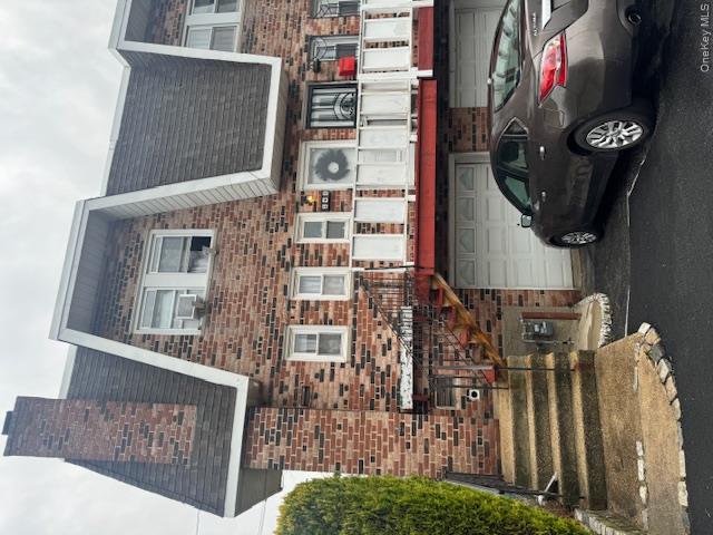 268 Beach 17th St