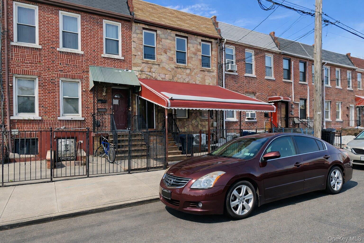 2098 Utica Ave
