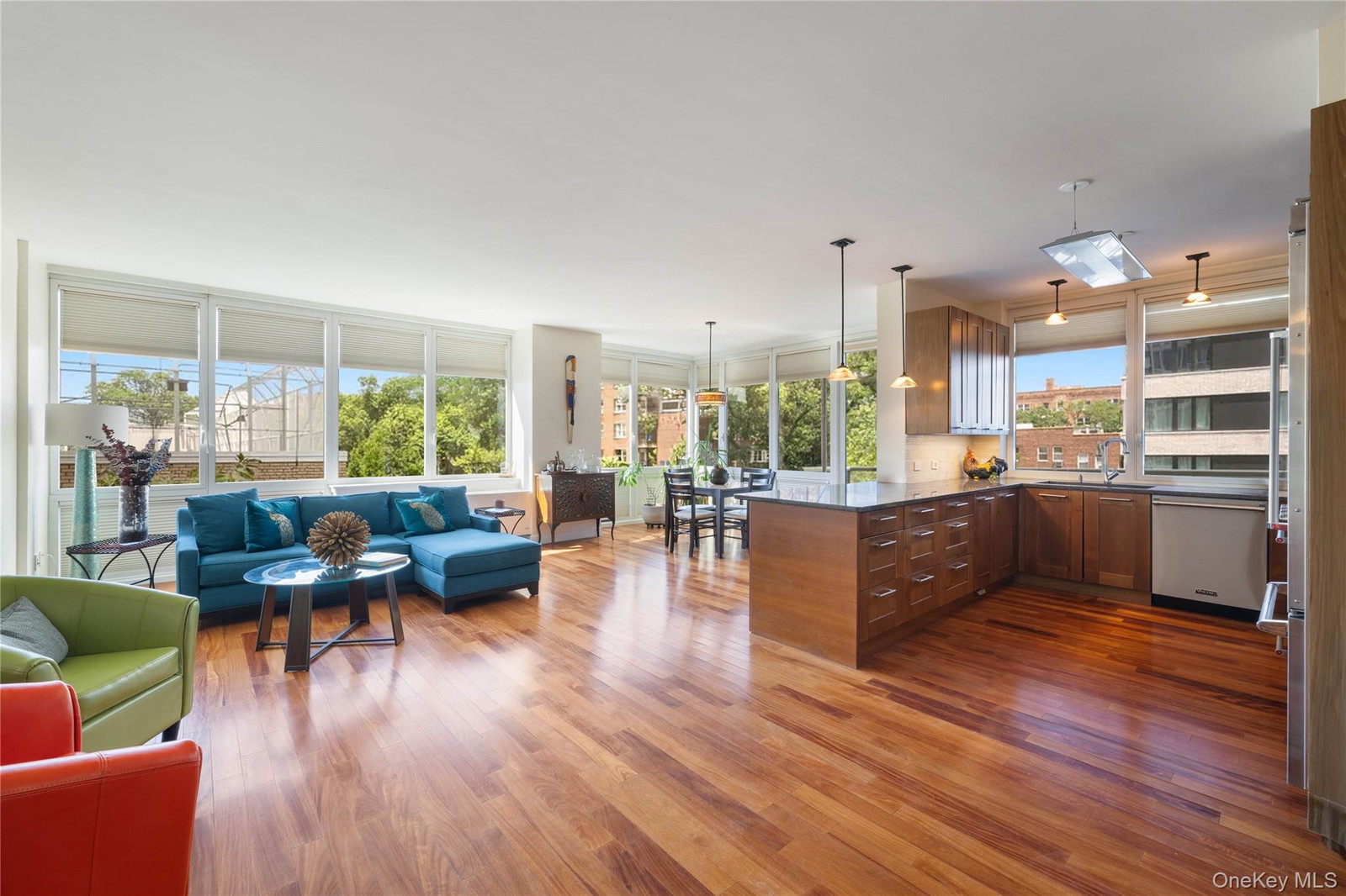 640 W 237th St Unit 4C