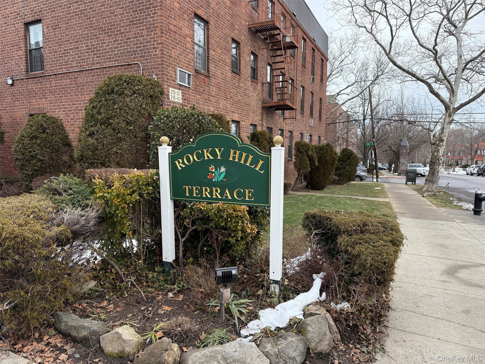 21519 48th Ave Unit 2C