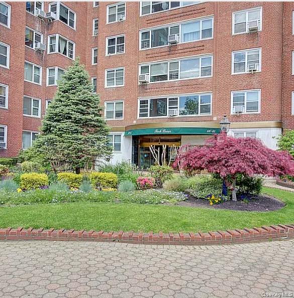11045 Queens Blvd Unit 215