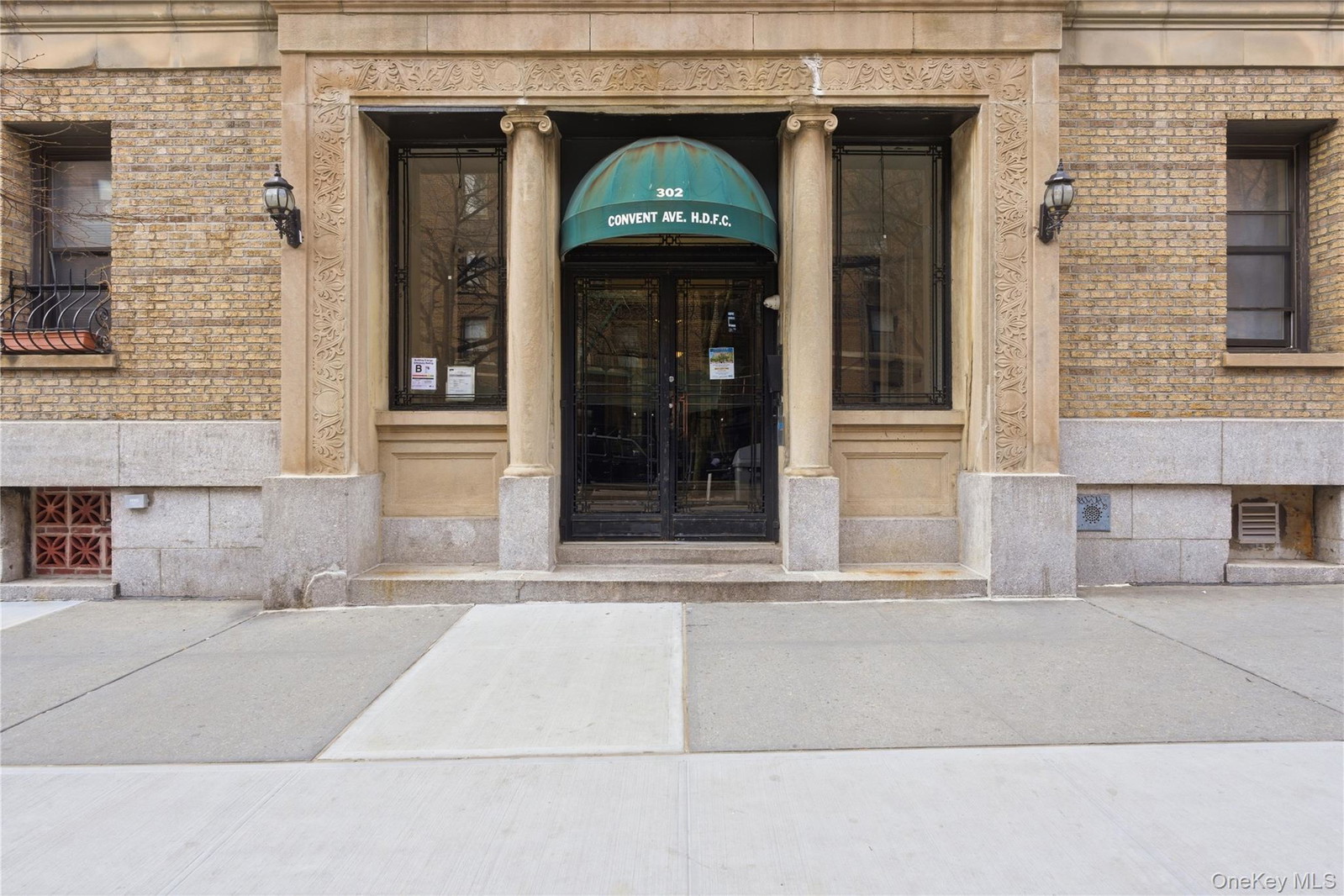 302 Convent Ave Unit 61