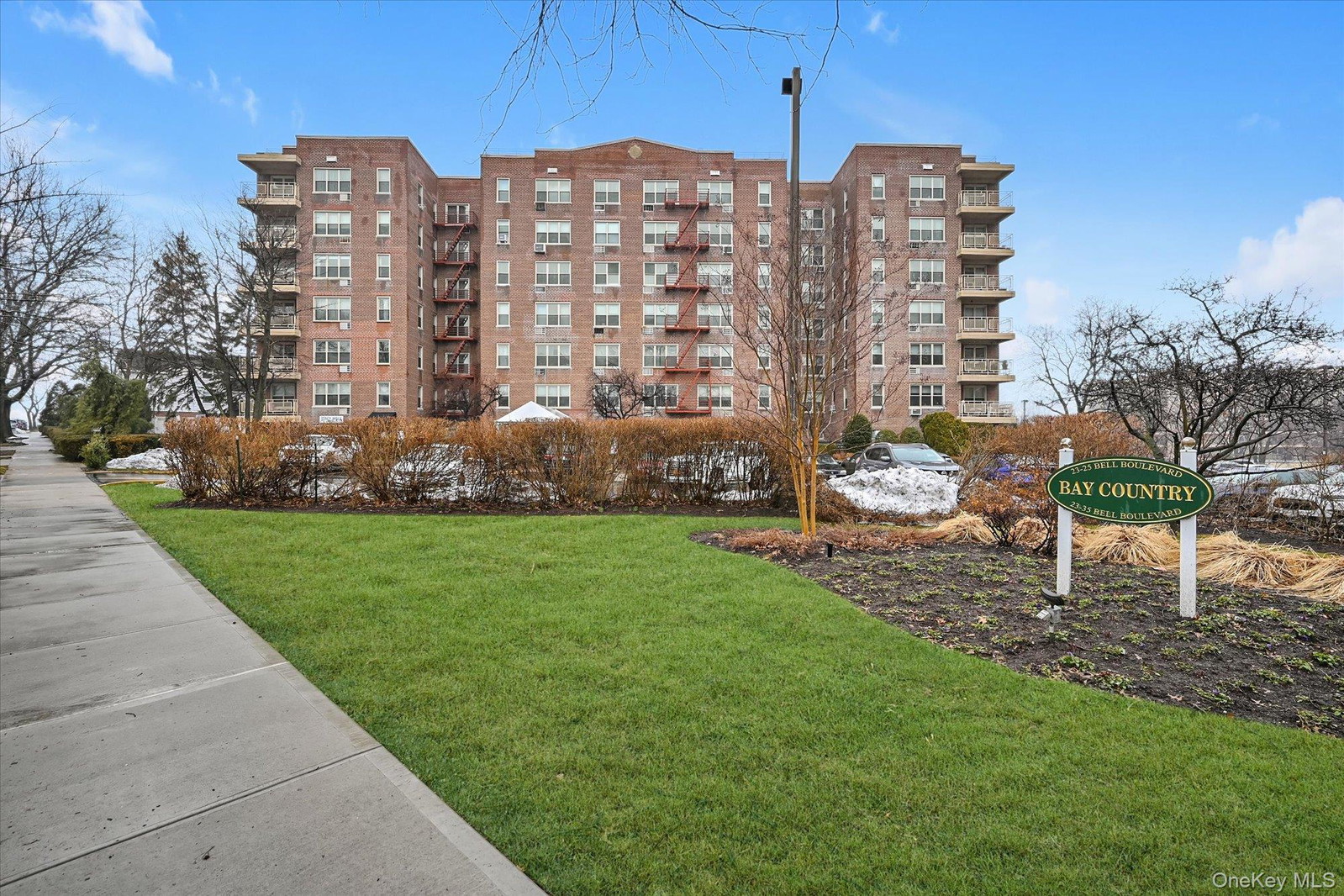 2325 Bell Blvd Unit 6J
