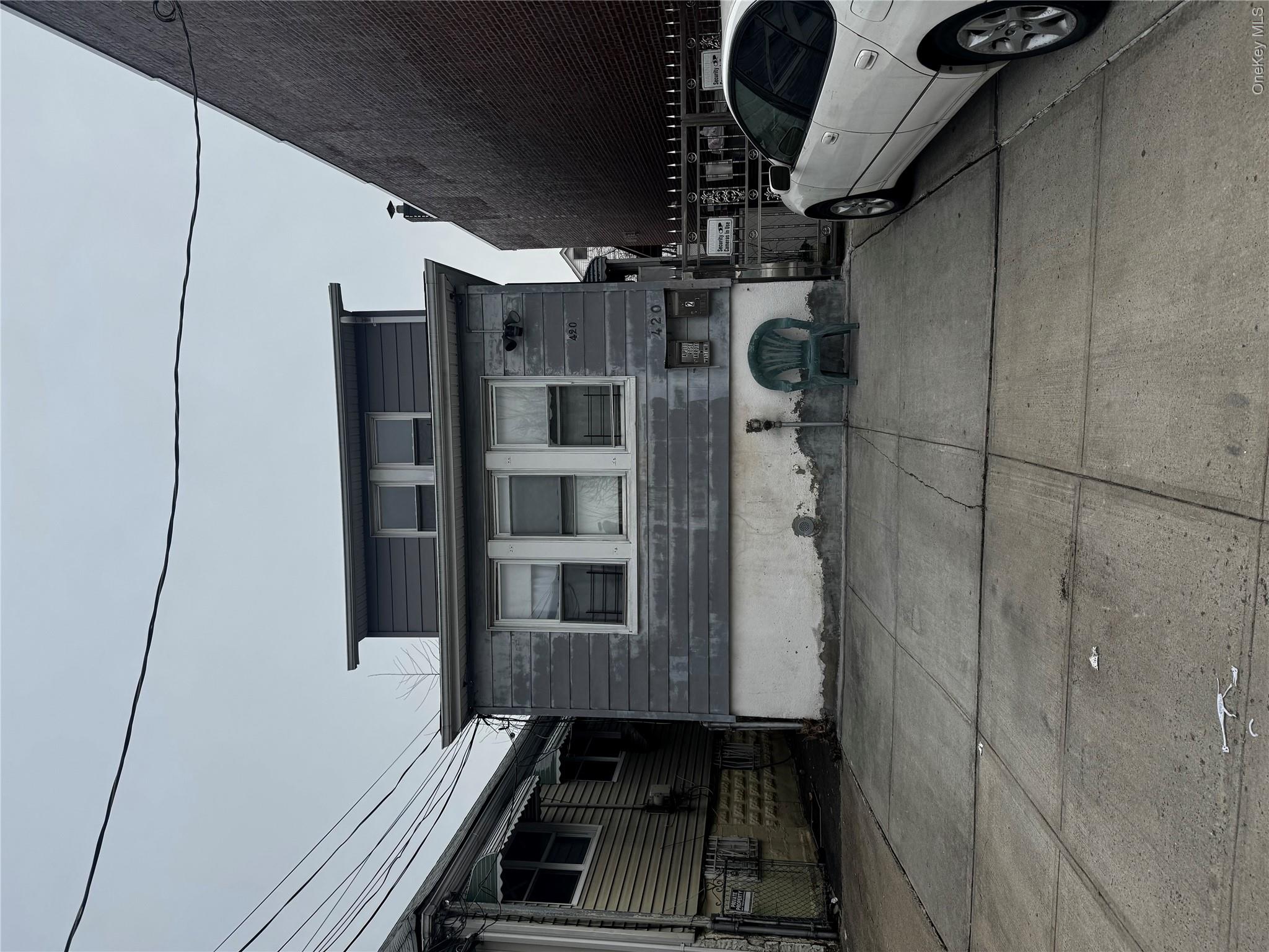 420 Thieriot Ave