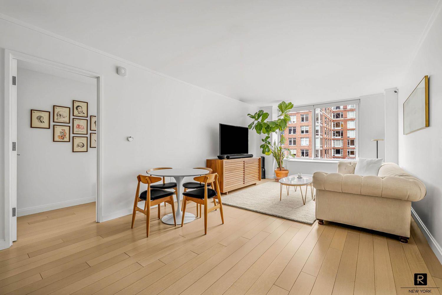 212 Warren Street Unit 9-R
