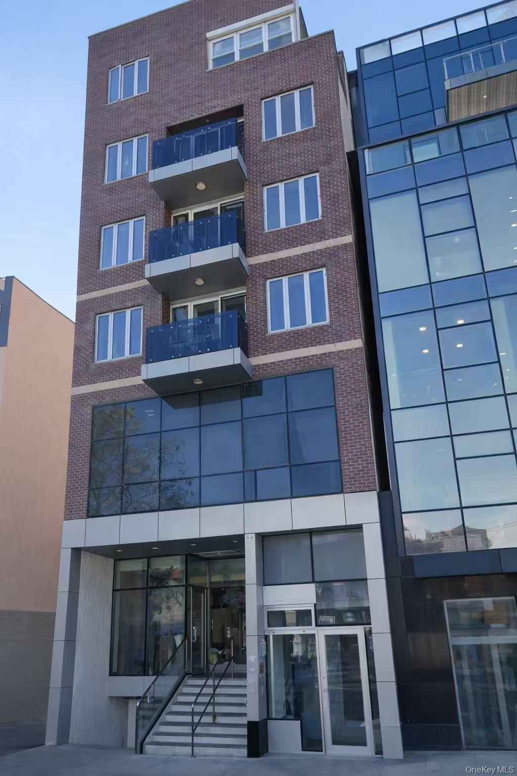 818 60th St Unit 6B