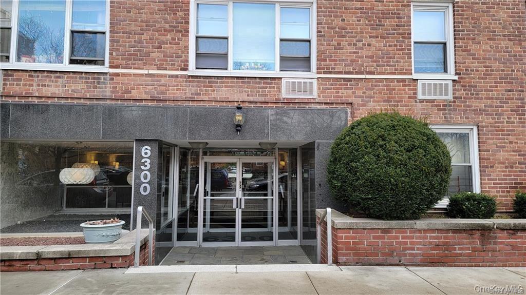 6300 Riverdale Ave Unit 1B