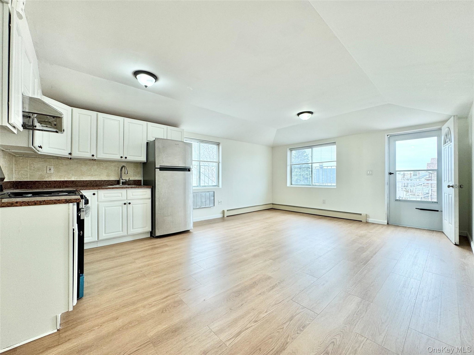 5739 Mazeau St Unit 3rd