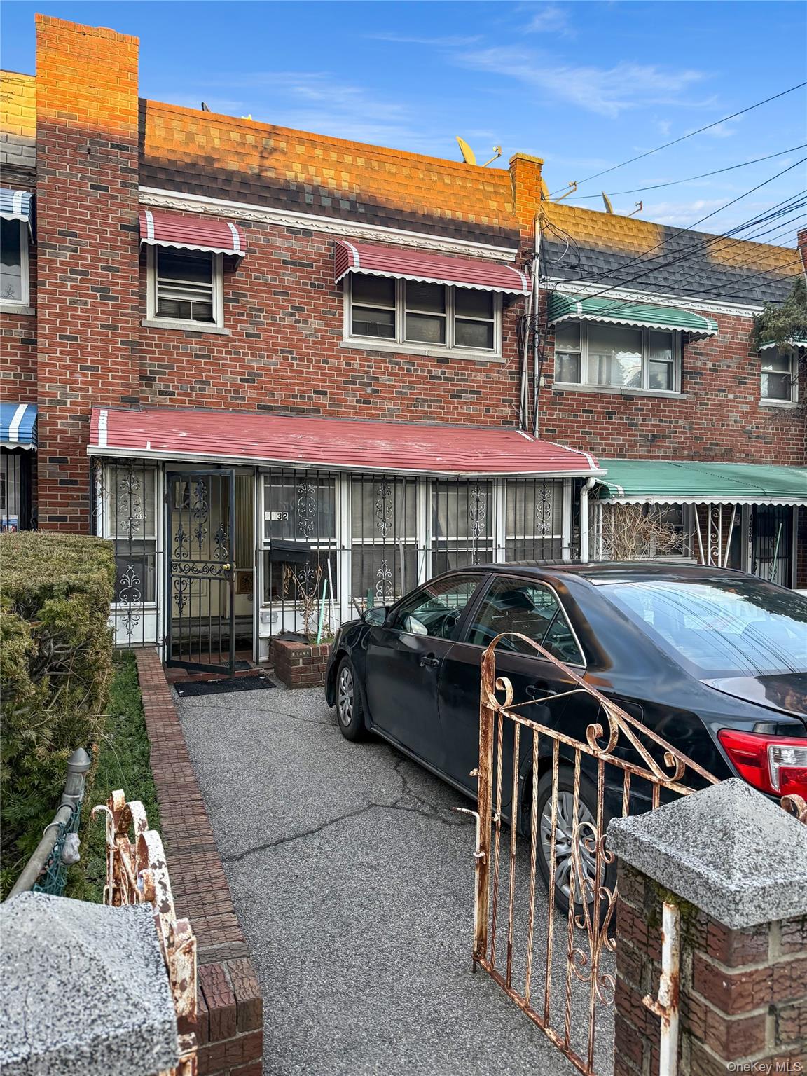 4432 Baychester Ave