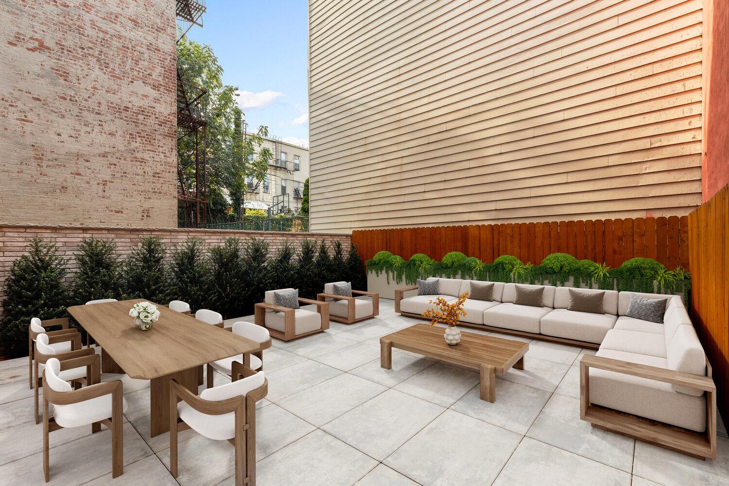 215 Calyer St Unit 1