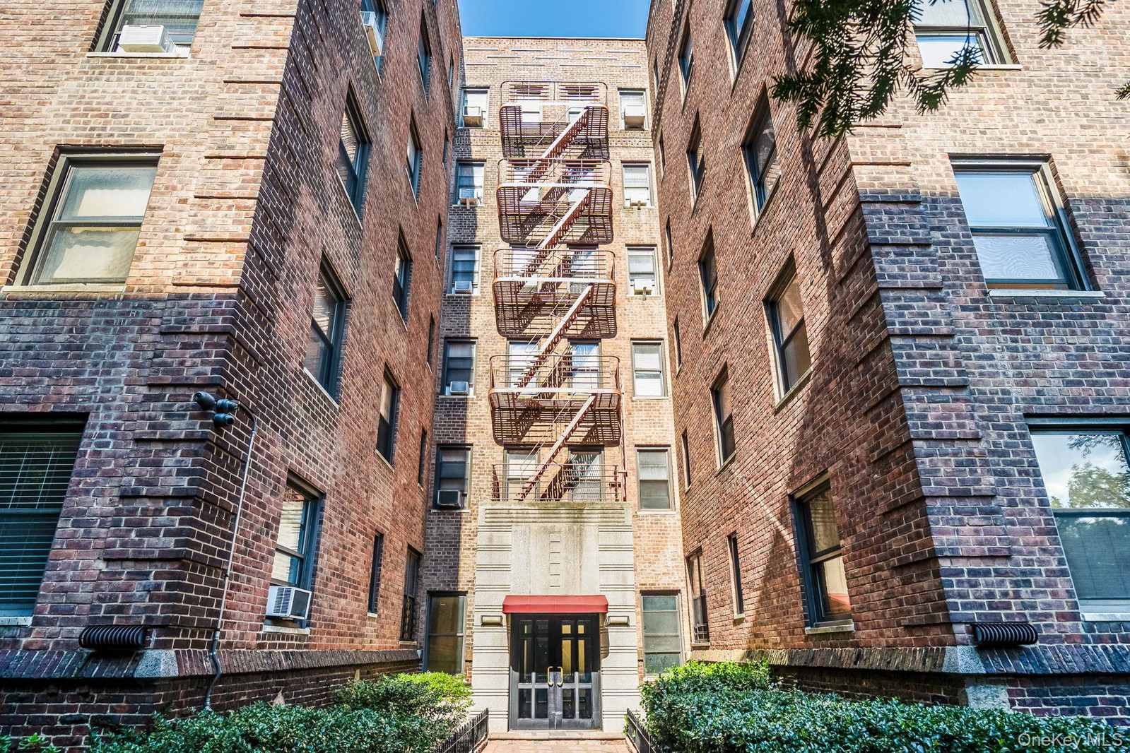 3017 Riverdale Ave Unit 3C