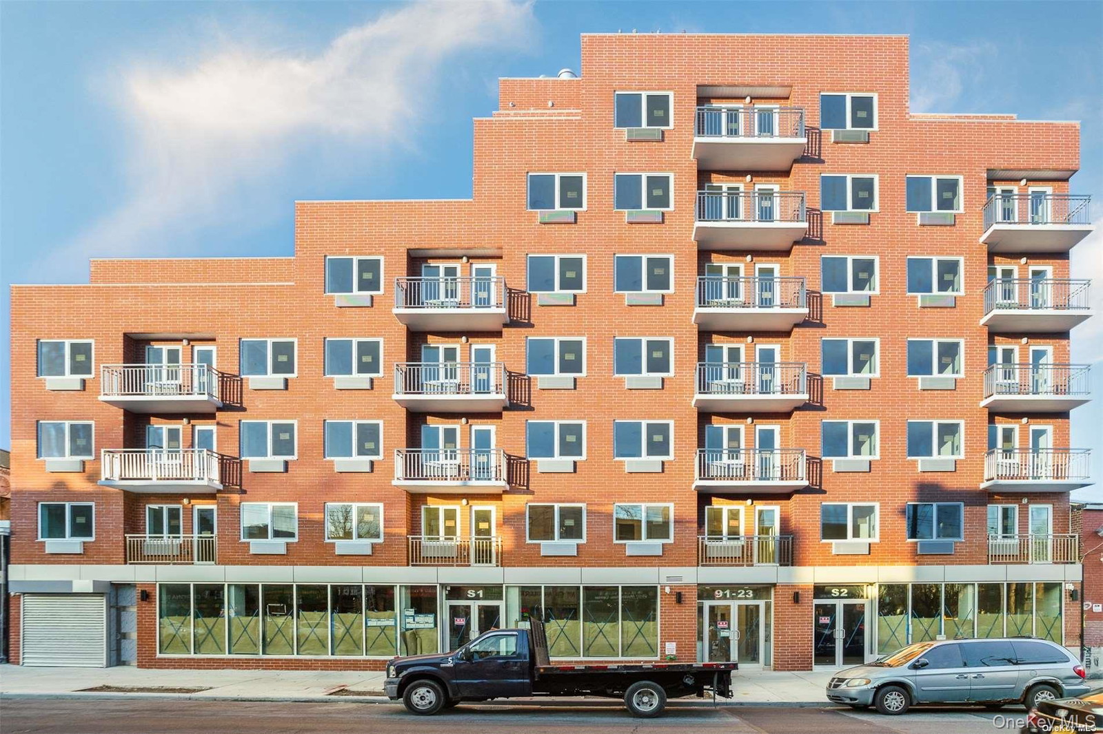 9123 Corona Ave Unit 4F